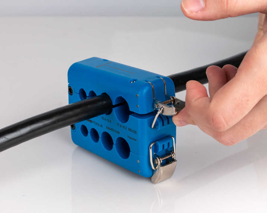 Jonard Tools - TK-107 - Fiber Optic Mid Span Slit & Ring Tool Kit (1.2 mm-18.2 mm)+