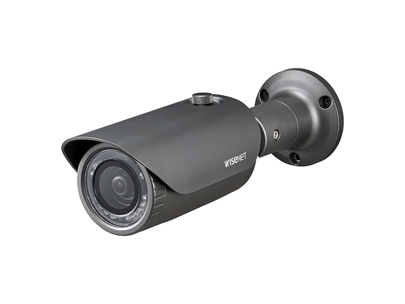 Hanwha - HCO-7010RA - Wisenet HD+ 4MP IR bullet camera, AHD or CVBS formats are available, 2.8 mm fixed lens, true D/N, 12VDC, IR distance 65 feet, IP66/IK10.