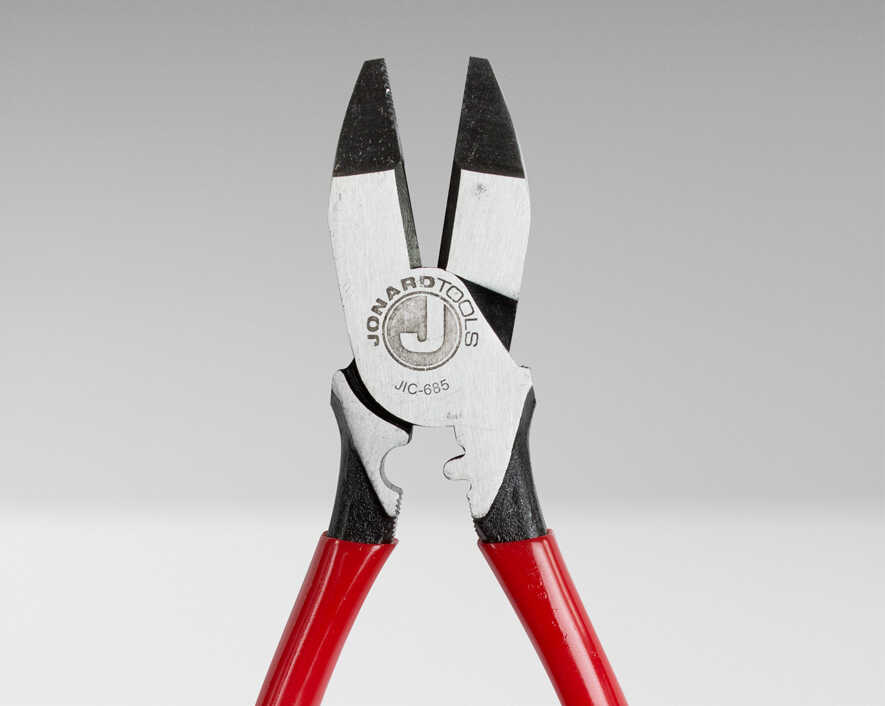 Jonard Tools - JIC-685 - Linesman's Plier W/ Fish Tape Puller & Crimper