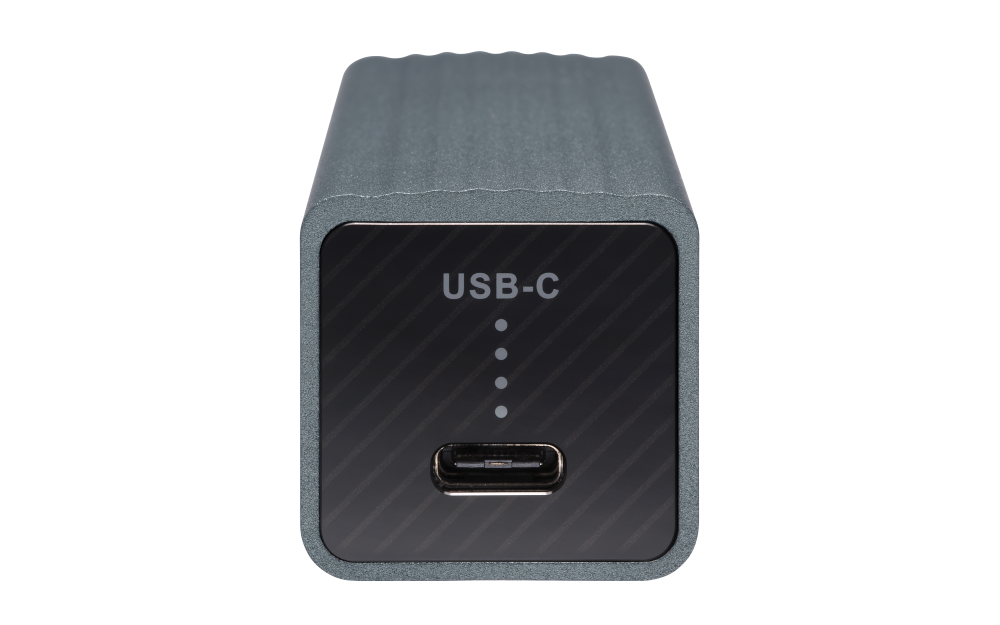 QNAP - QNA-UC5G1T - USB 3.0 to single port RJ45 5GbE/2.5GbE/1GbE/100MbE adapter, bus powered, USB type-c, 20cm USB-C to USB-A cable