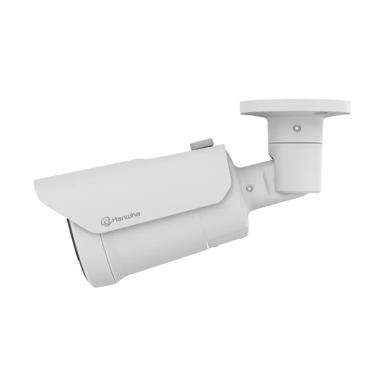 Hanwha - QNO-C8083R - Wisenet Q network outdoor vandal bullet camera, 5MP @ 30fps, motorized vari-focal lens 3.2~10.2mm (H: 95°~29° / V: 69°~21°), triple codec H.265/H.264/MJPEG with Wisestream III (Based on AI engine), WiseNRⅡ(Based on AI engine), W