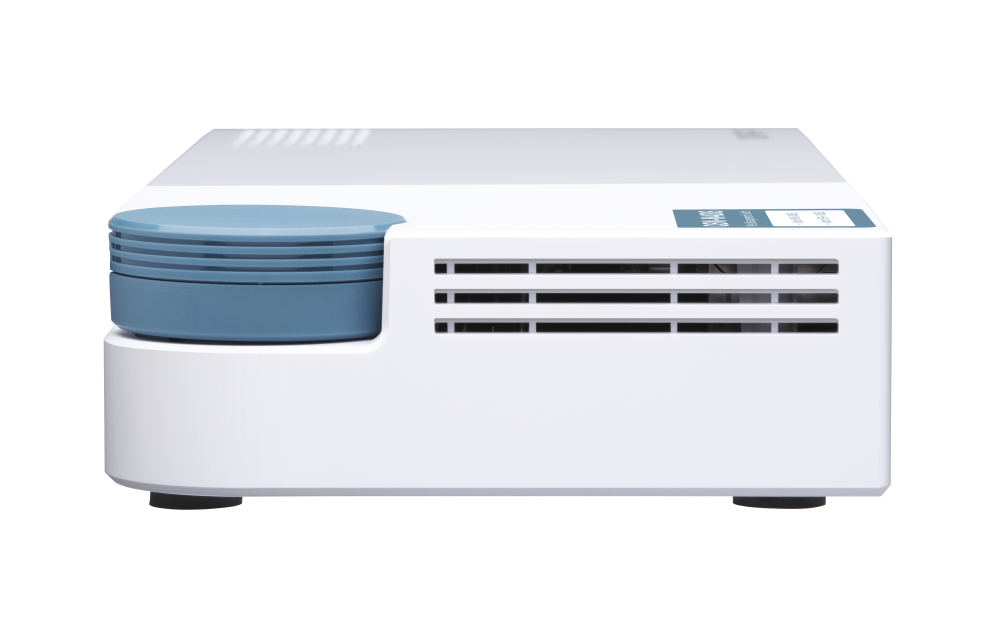 QNAP - QSW-M408S-US - QNAP QSW-M408S 12-port layer 2 Managed Switch. Eight 1GbE ports and four 10G SFP+ Ports. Easy Management with Web Browser