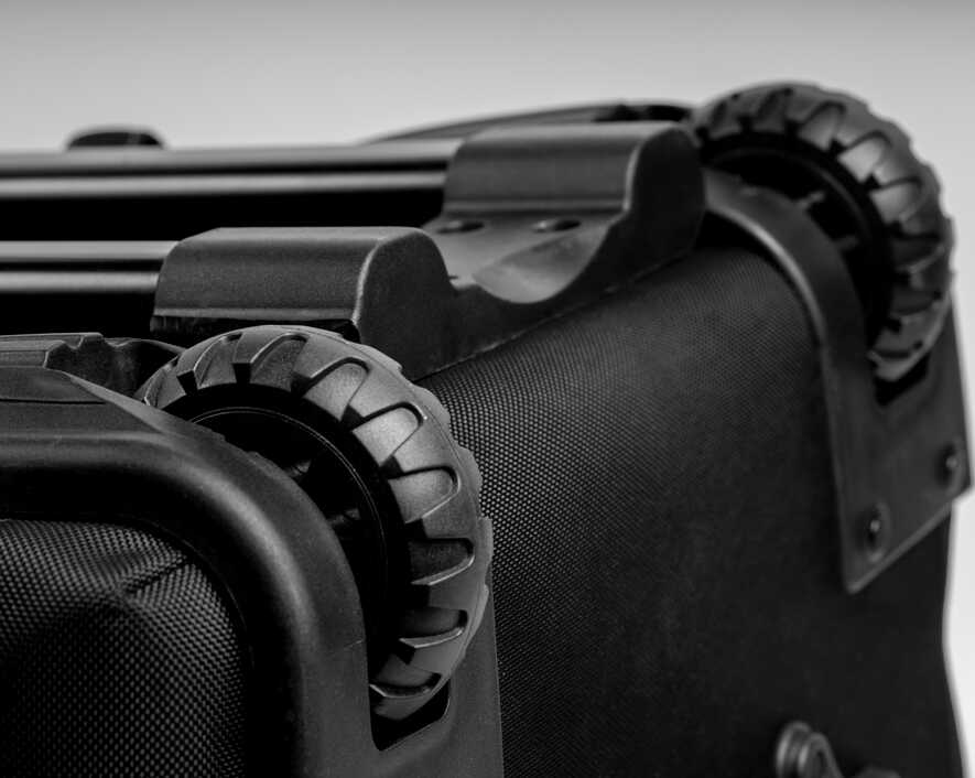 Jonard Tools - RTB-18 - Professional Rolling Tool Bag, 18 Pockets, 16