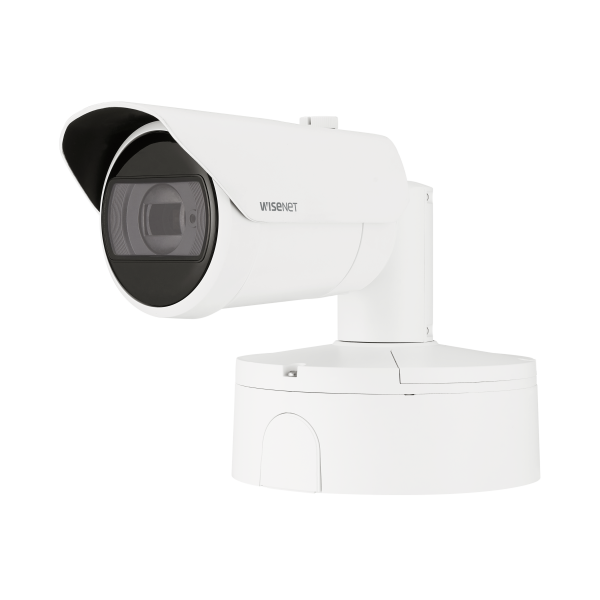 Hanwha - XNO-9083R - Powered by WN7, X-Plus series, Outdoor Network AI IR Bullet Camera, 4K resolution @ 30FPS, 4.4~9.3mm(2.1x) (112.1°~47.5°) motorized varifocal lens, Triple codec (H.265/H.264/MJPEG), IR viewable length 50m (164ft), USB port for ea