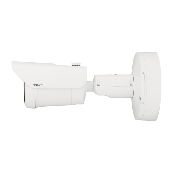 Hanwha - XNO-C9083R - Powered by WN7, Outdoor Network AI IR Bullet Camera, 4K resolution @ 30FPS, 4.4~9.3mm(2.1x) (112.1°~47.5°) motorized varifocal lens, Triple codec (H.265/H.264/MJPEG), IR viewable length 40m (131.2ft), USB port for easy installat
